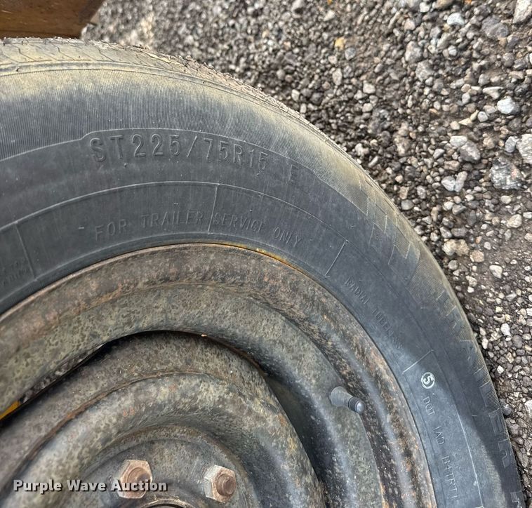 image for item DY0195 1994 Miller Spreader MSCRRR-01 concrete saw