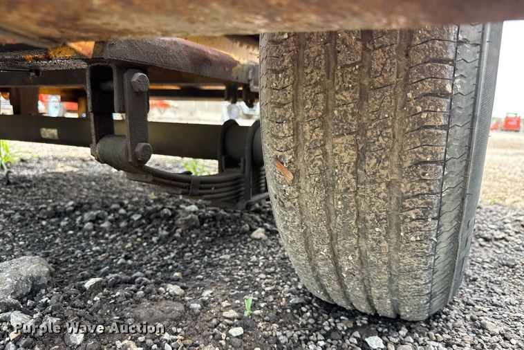 image for item DY0195 1994 Miller Spreader MSCRRR-01 concrete saw