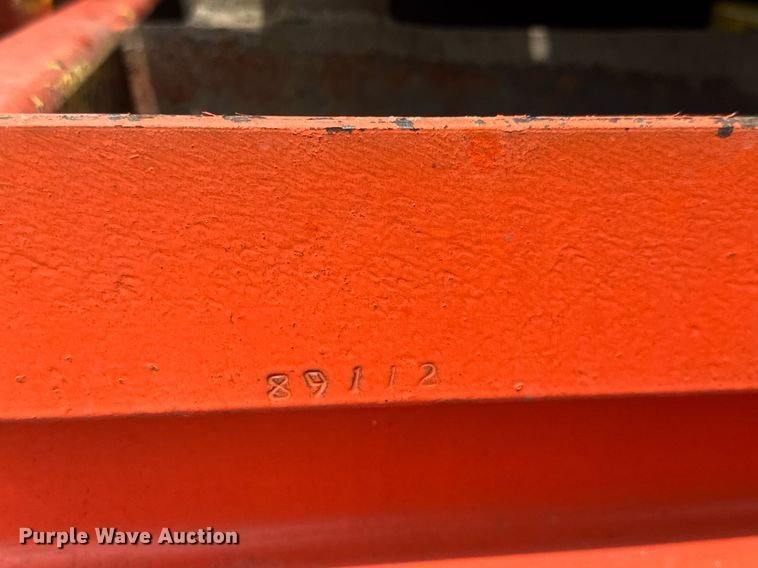 image for item DY0195 1994 Miller Spreader MSCRRR-01 concrete saw