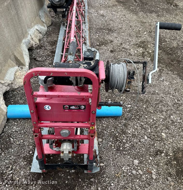 image for item DY0198 Allen Razorback concrete power screed