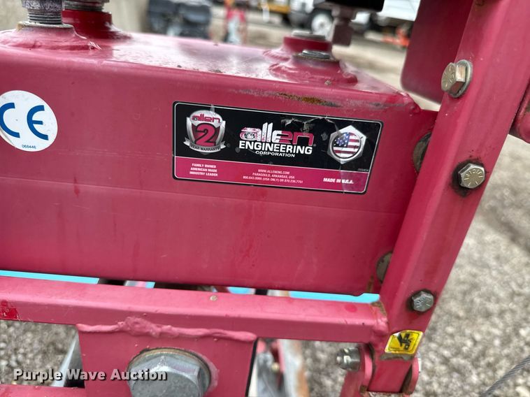 image for item DY0198 Allen Razorback concrete power screed