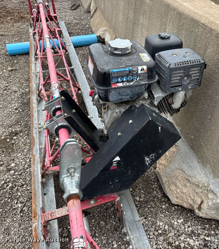 image for item DY0198 Allen Razorback concrete power screed