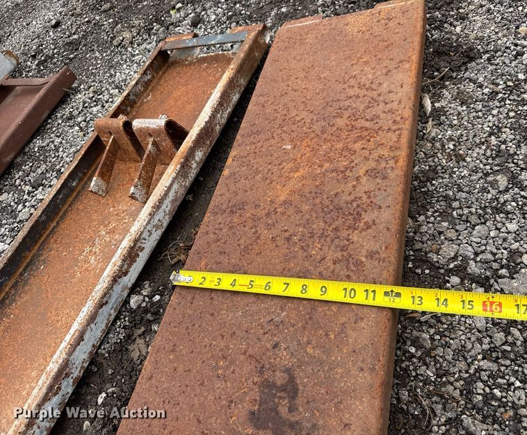 image for item DY0202 Curb and gutter forms