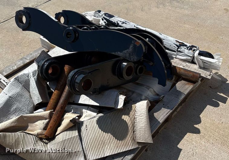 image for item DY0630 Excavator hydraulic thumb