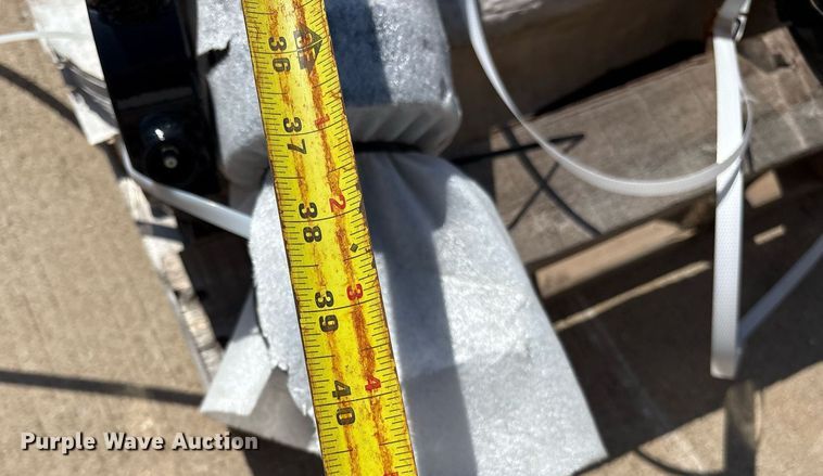 image for item DY0631 Excavator hydraulic thumb