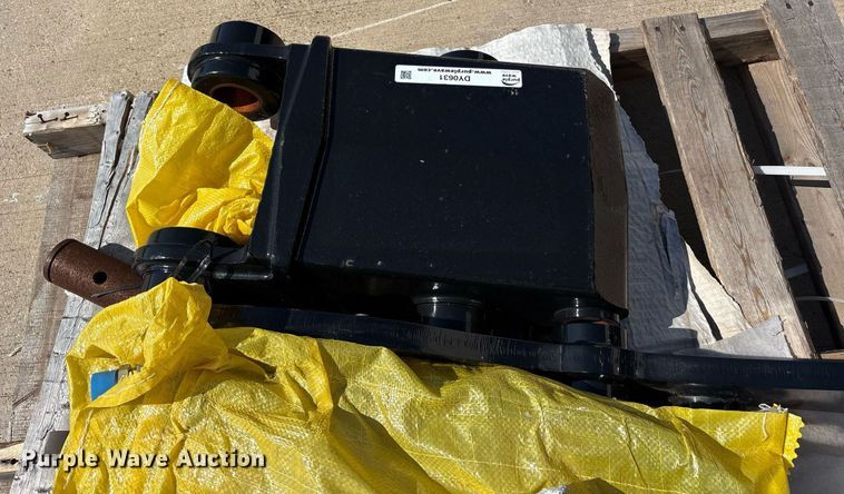 image for item DY0631 Excavator hydraulic thumb