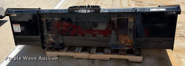 image for item DY0635 Kubota RD80LLC skid steer bucket