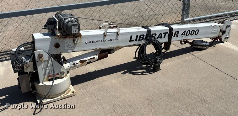 image for item DY0650 Ideal crane L4PXTW-16 truck mounted crane