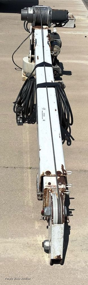 image for item DY0650 Ideal crane L4PXTW-16 truck mounted crane