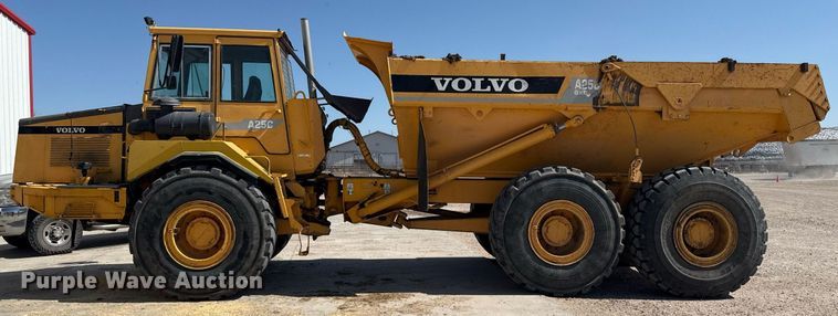 image for item DZ8520 1997 Volvo A25C articulated haul truck