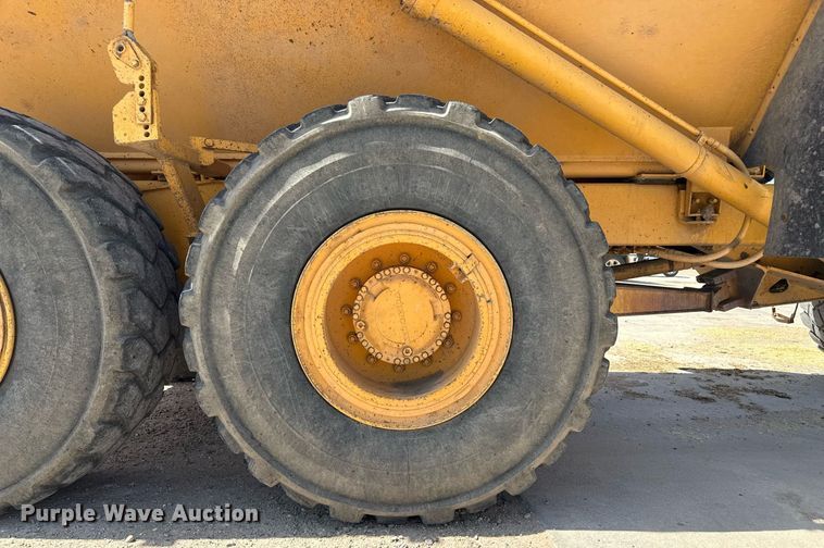 image for item DZ8520 1997 Volvo A25C articulated haul truck