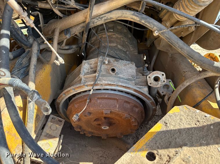 image for item DZ8520 1997 Volvo A25C articulated haul truck