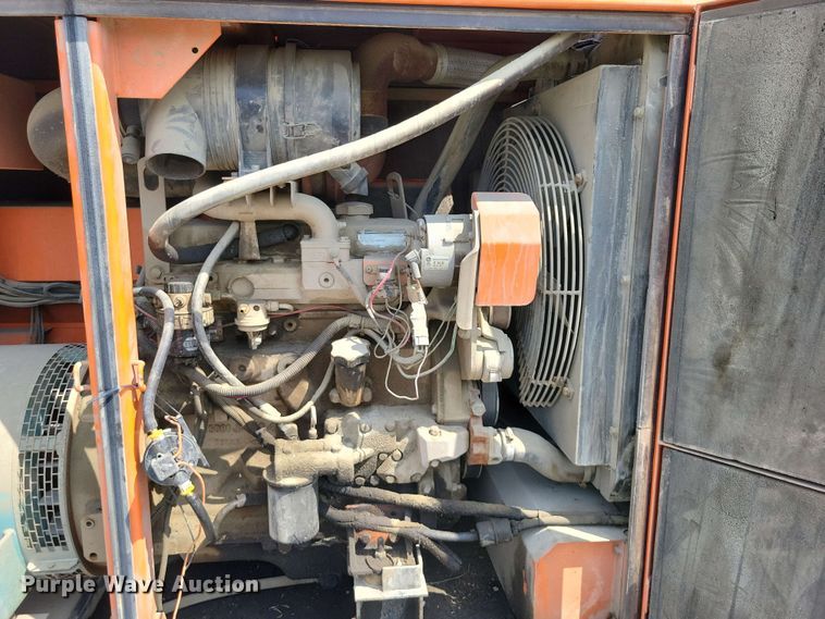 image for item EA2458 MQ Whisperwatt DB-0831J generator