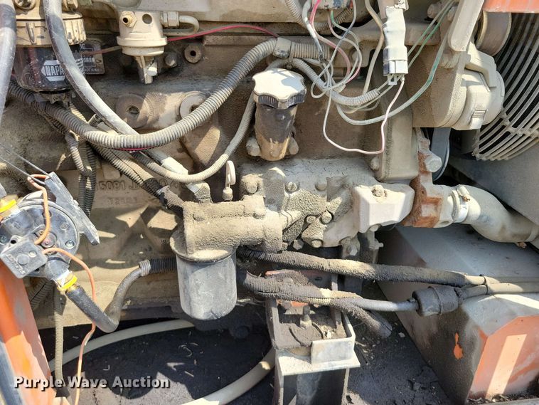 image for item EA2458 MQ Whisperwatt DB-0831J generator