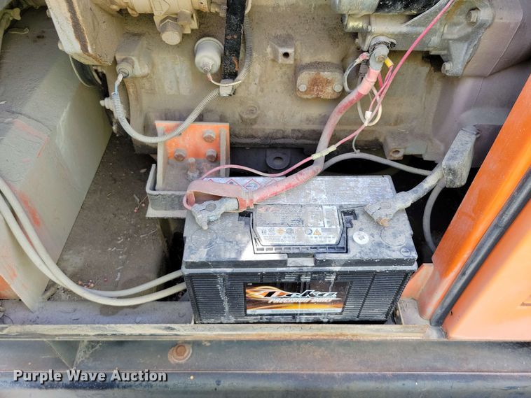 image for item EA2458 MQ Whisperwatt DB-0831J generator