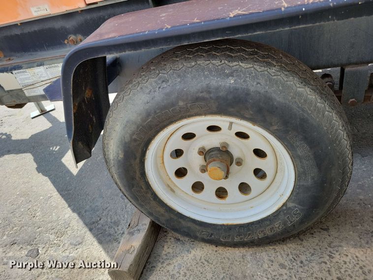 image for item EA2458 MQ Whisperwatt DB-0831J generator