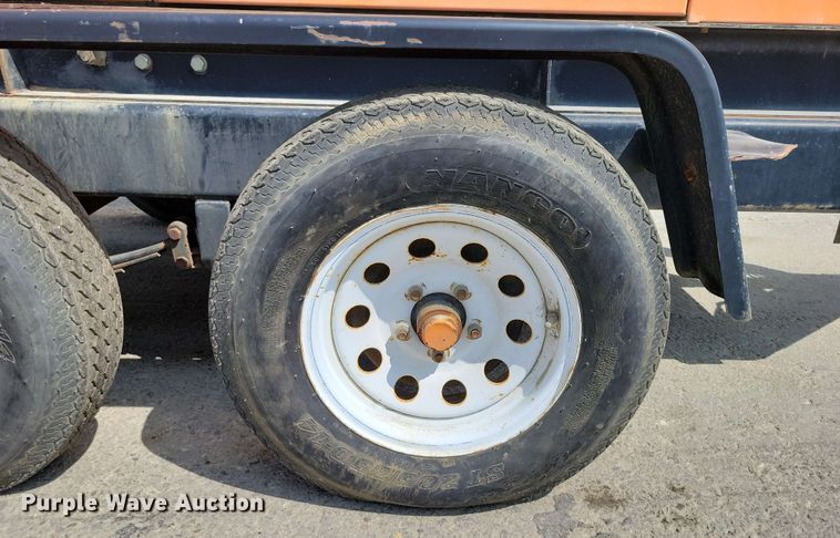 image for item EA2458 MQ Whisperwatt DB-0831J generator