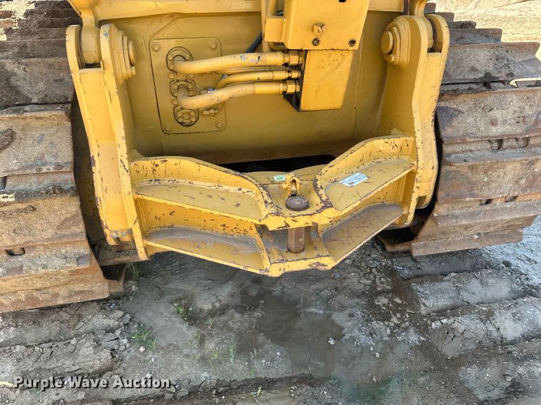 image for item EB2587 2016 Caterpillar D7E dozer
