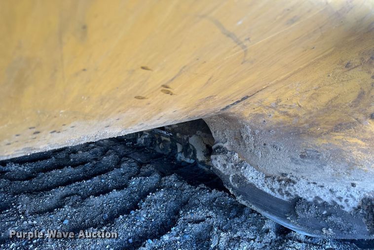 image for item EB2587 2016 Caterpillar D7E dozer