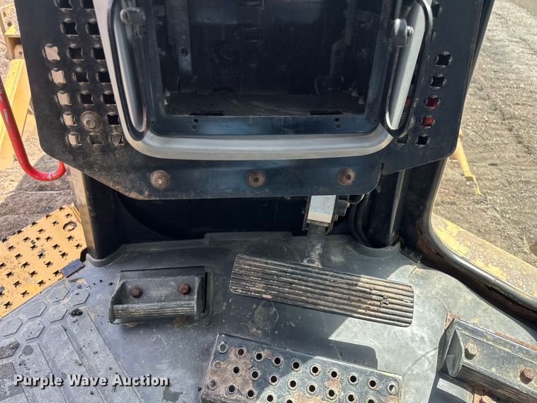 image for item EB2587 2016 Caterpillar D7E dozer