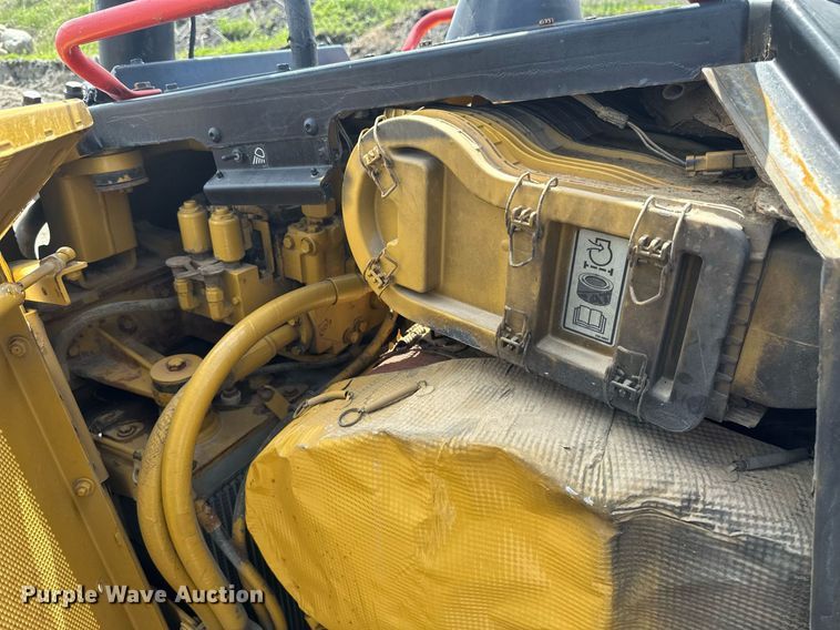 image for item EB2587 2016 Caterpillar D7E dozer