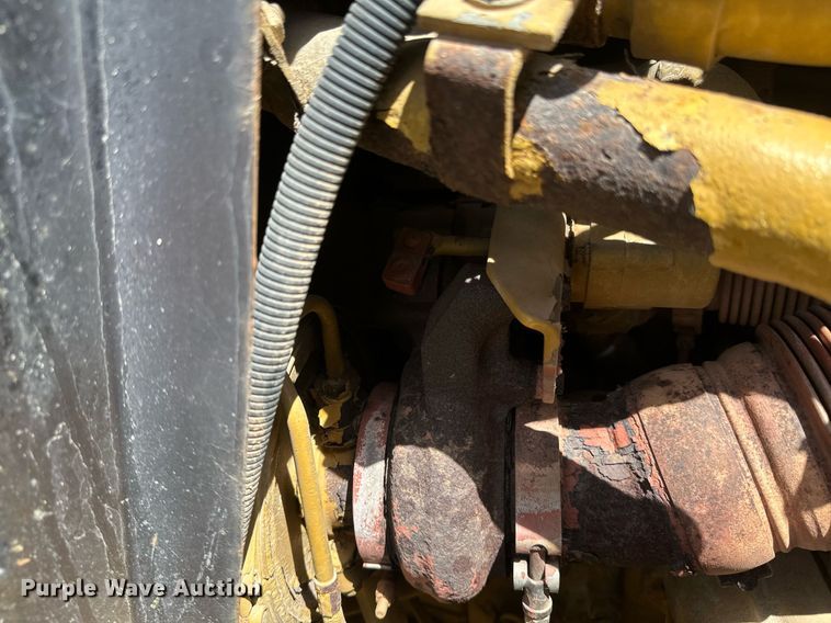 image for item EB2587 2016 Caterpillar D7E dozer