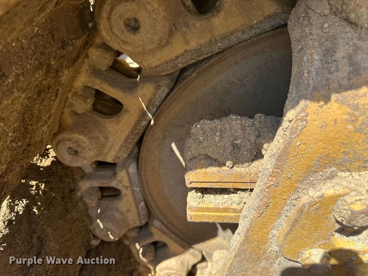 image for item EB2587 2016 Caterpillar D7E dozer