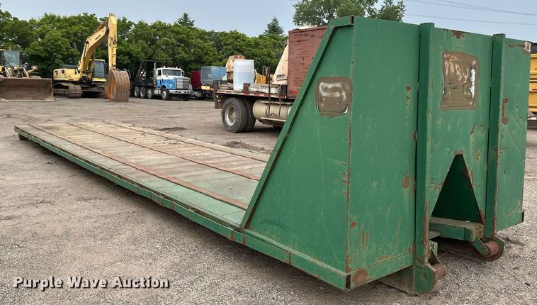 image for item EB2650 Roll-off flat bed
