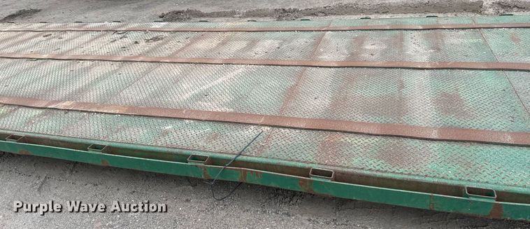 image for item EB2650 Roll-off flat bed