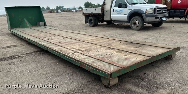 image for item EB2650 Roll-off flat bed