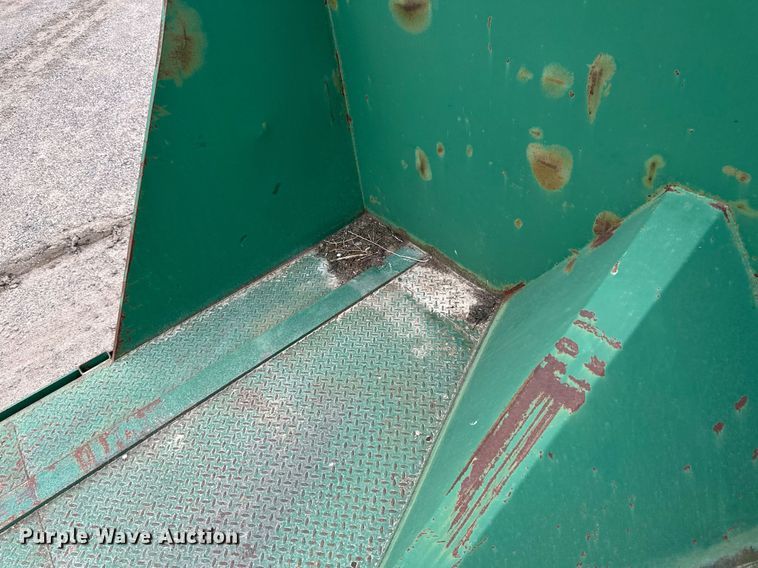 image for item EB2650 Roll-off flat bed