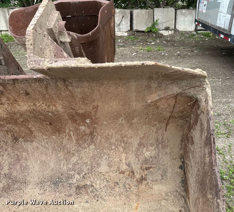 image for item EB2652 78