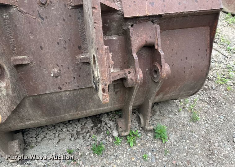 image for item EB2652 78