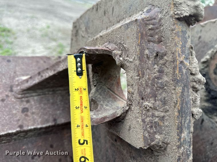 image for item EB2652 78