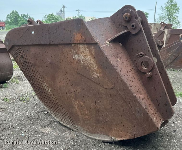 image for item EB2653 Excavator bucket