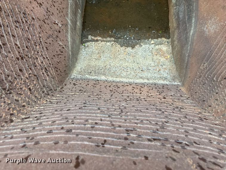 image for item EB2653 Excavator bucket