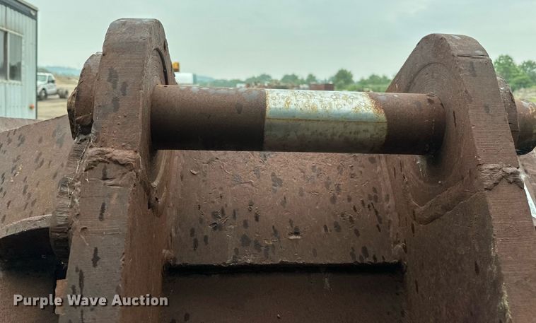 image for item EB2653 Excavator bucket