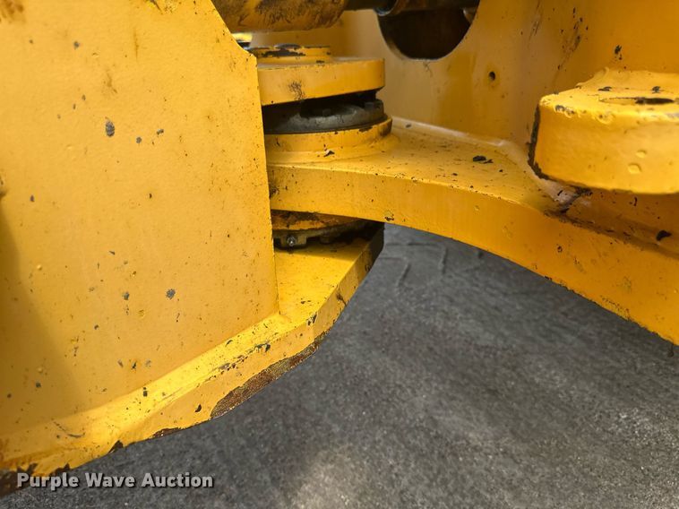 image for item EB2663 2004 Volvo L180E wheel loader