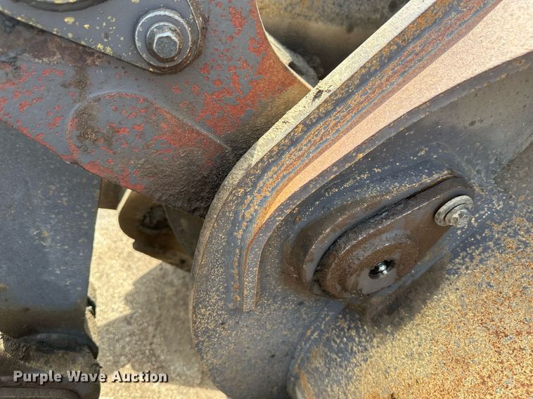 image for item EB2663 2004 Volvo L180E wheel loader