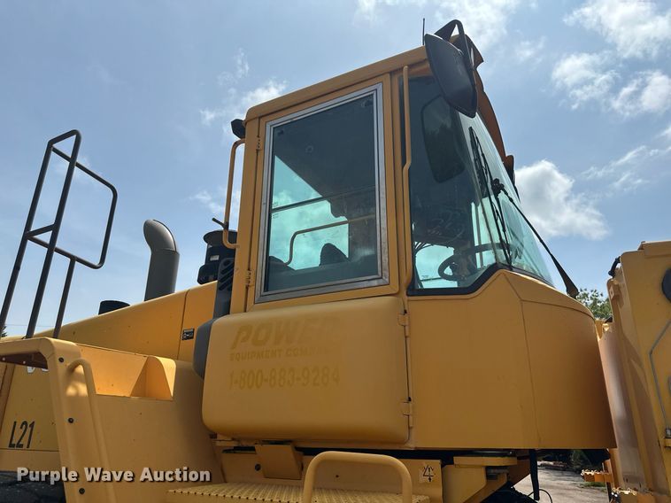 image for item EB2663 2004 Volvo L180E wheel loader