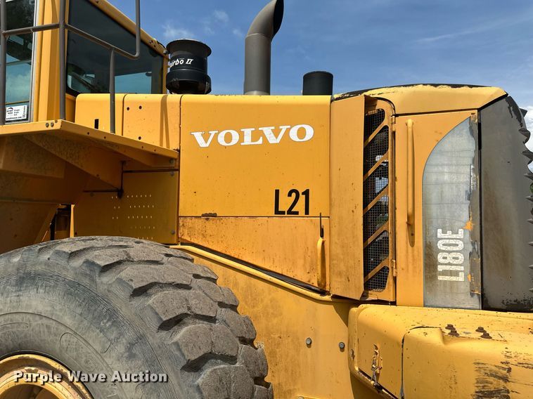 image for item EB2663 2004 Volvo L180E wheel loader