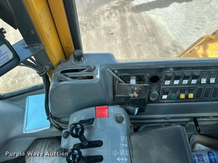 image for item EB2663 2004 Volvo L180E wheel loader