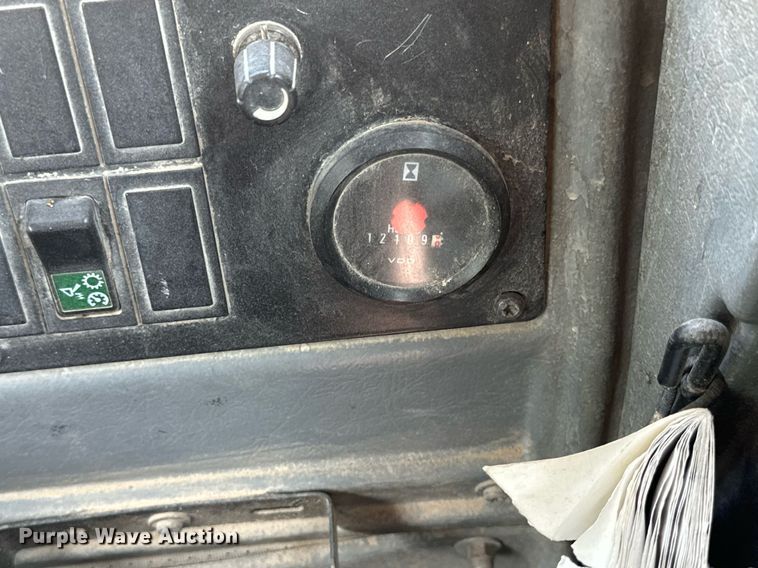 image for item EB2663 2004 Volvo L180E wheel loader