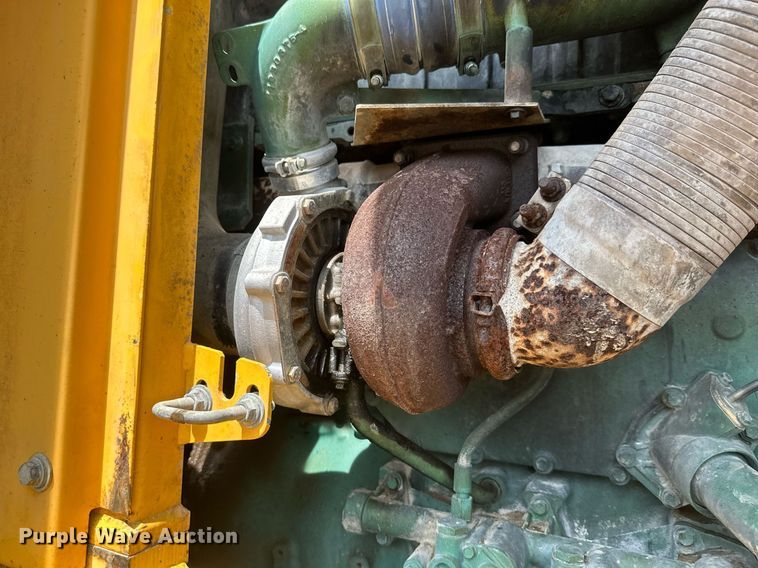 image for item EB2663 2004 Volvo L180E wheel loader