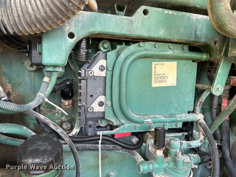 image for item EB2663 2004 Volvo L180E wheel loader