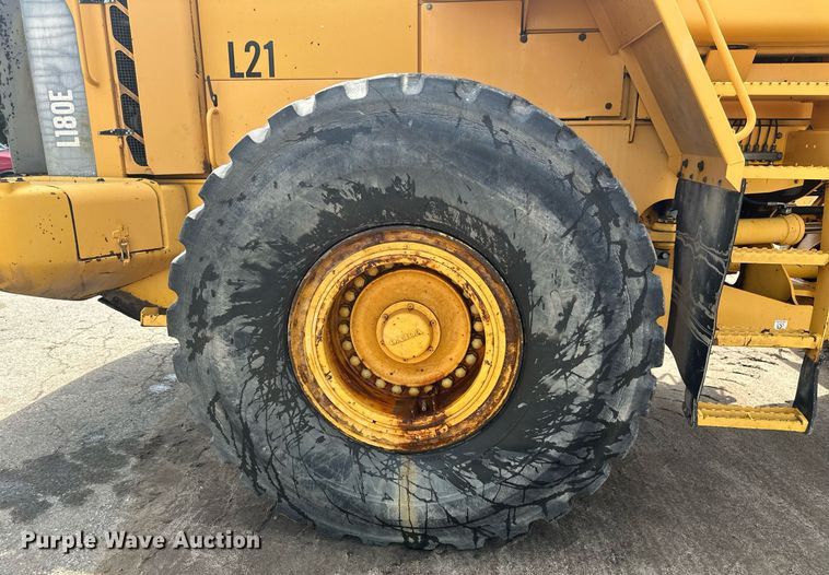 image for item EB2663 2004 Volvo L180E wheel loader