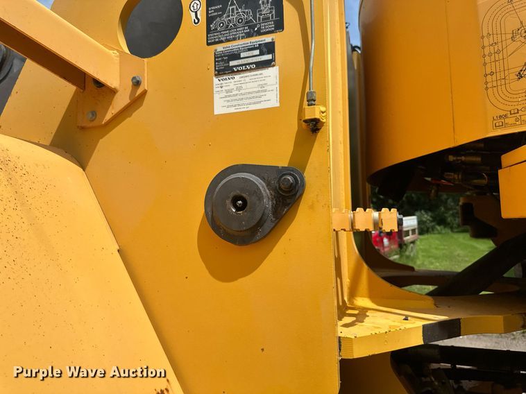 image for item EB2664 Volvo L180E wheel loader