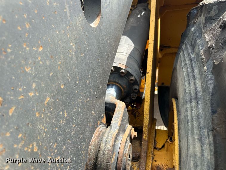 image for item EB2664 Volvo L180E wheel loader