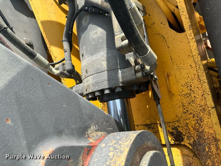 image for item EB2664 Volvo L180E wheel loader