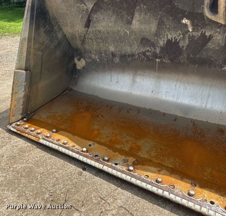 image for item EB2664 Volvo L180E wheel loader